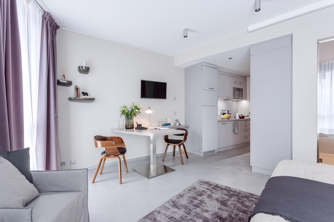 Visionapartments St Sulpice - Contactless Check-In Lausanne Bagian luar foto