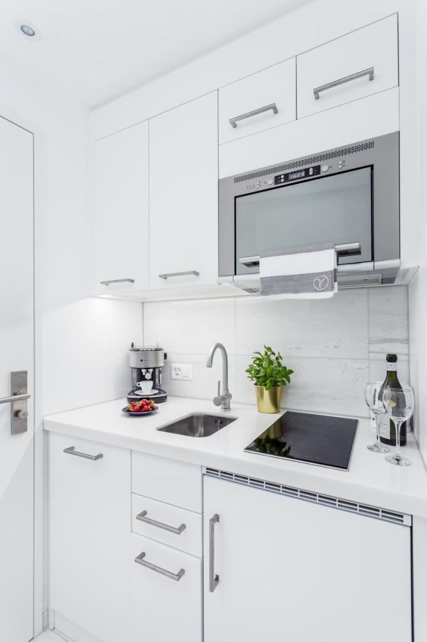Visionapartments St Sulpice - Contactless Check-In Lausanne Bagian luar foto